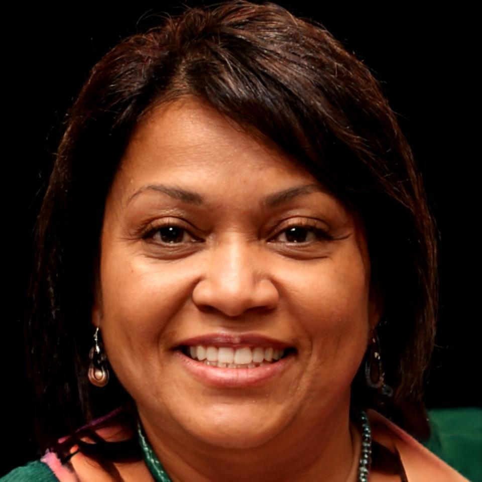 Freya Lindström behavioral finance consultant